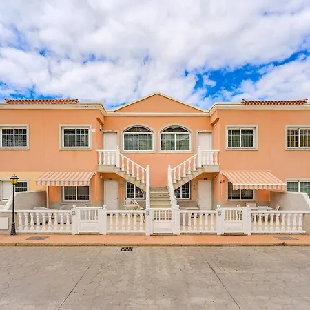 Beautiful Views! Апартаменти Адехе